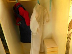 sindy wardrobe f